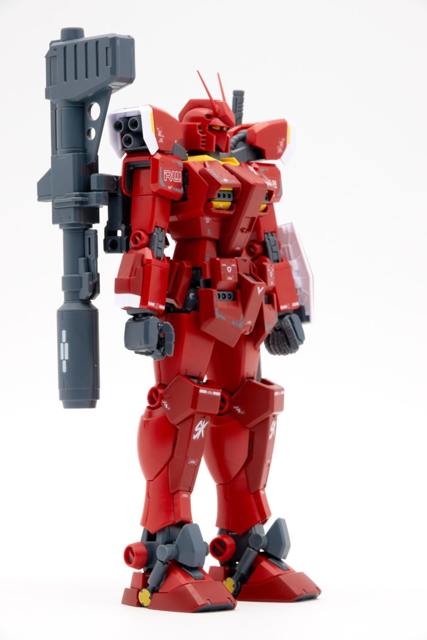 Build MG Amazing Red Warrior (08)
